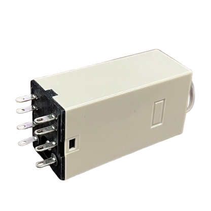 Omron Timer Relay 30 seconds 8 pins 24v DC (H3Y-2)