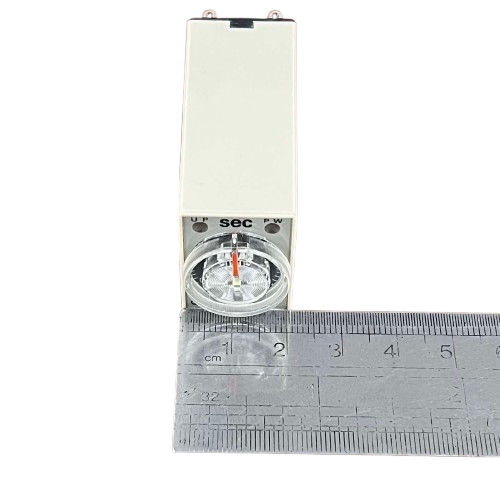 Omron Timer Relay 30 seconds 8 pins 24v DC (H3Y-2)