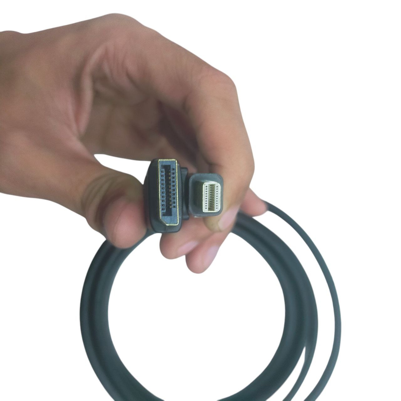 Pihen HDMI to UC-E6 Cable High Speed Video & Audio Adapter 2 Meters Black