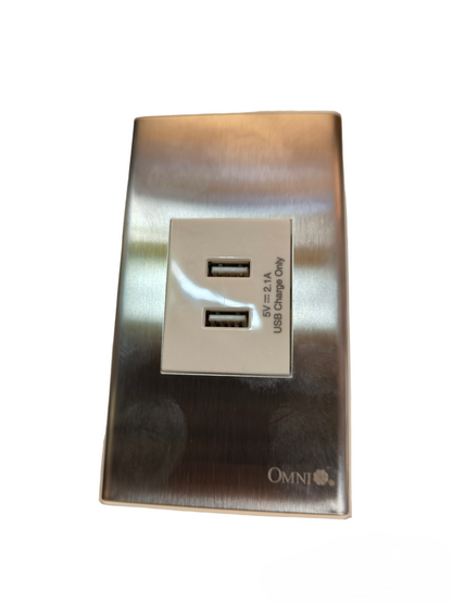 Omni USB Outlet 2 Gang Center Device WWP-111S+WUSB-002