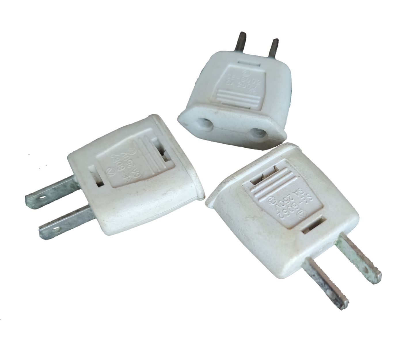 Adaptor for Round to Flat 3A 250V white electrical plug adapters from Electx Electrical Supply