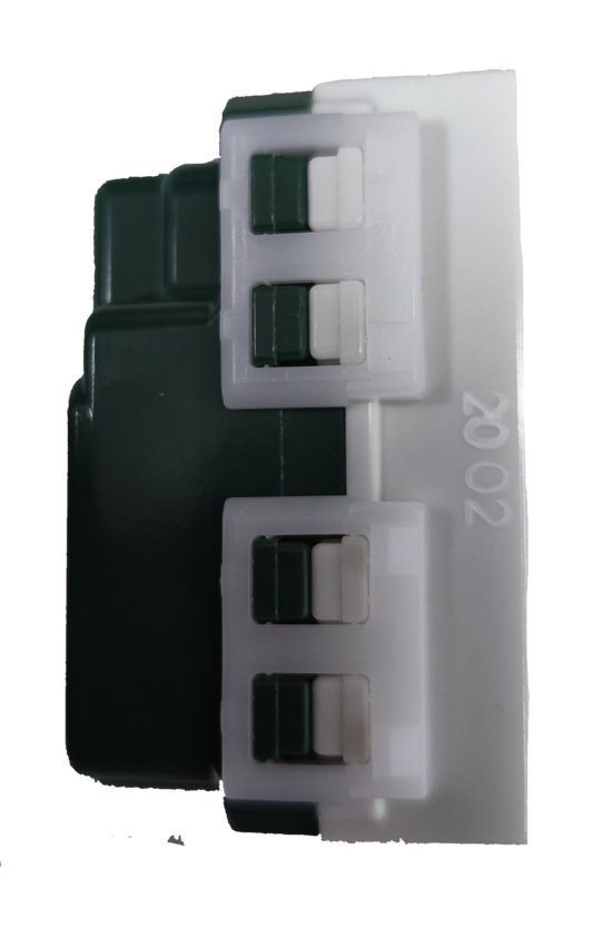 Panasonic Tandem Grounding Receptacle Quick Connect Terminal 20A 250V , Tandem with Ground Center Device WEG1461-5