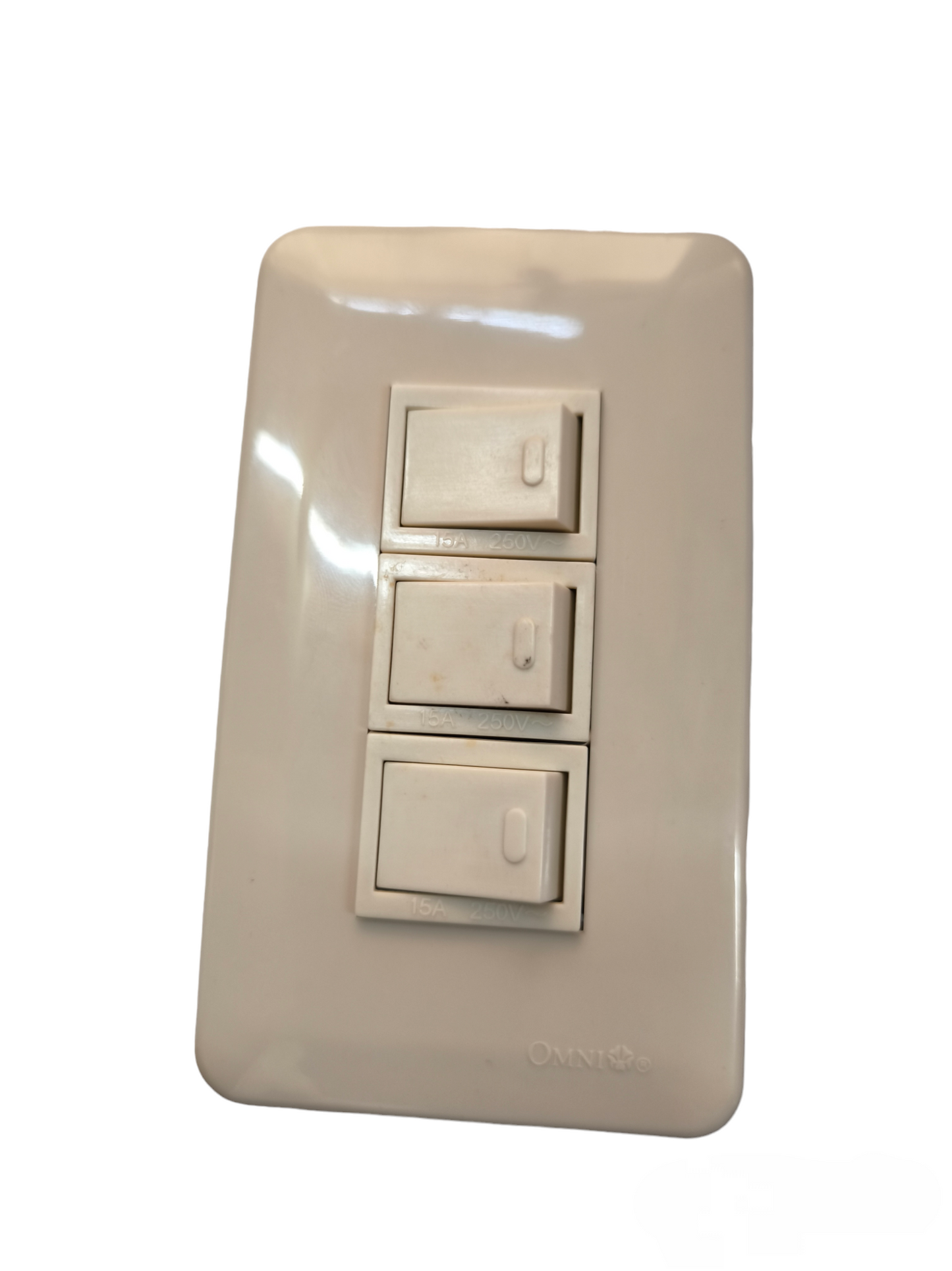 Omni 3 Gang 1 Way Switch 16A 250V with Plate Cover WEP-103+(WES-213x3)