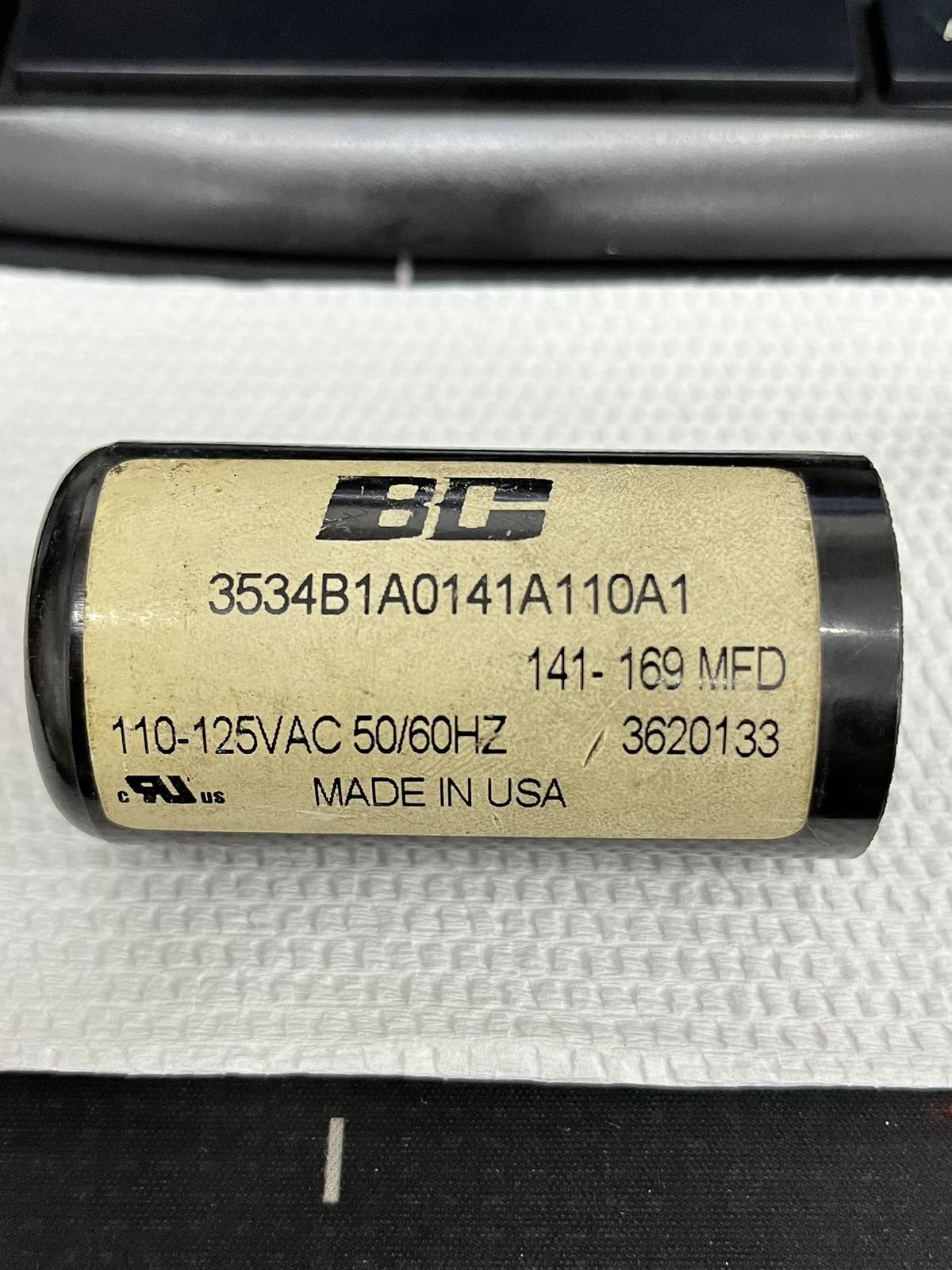 BC Motor Starting Capacitor 141-169UF electrical circuitry part with voltage rating 110-125VAC