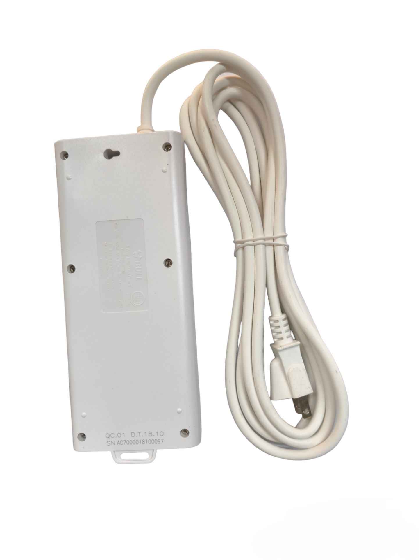 Bull 3 Gang Universal Outlet Extension Cord power strip with long white cable