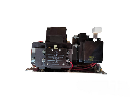 Cutler Hammer contactor 45A 480V Nema Size 2 electrical power switch component