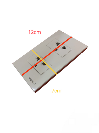 Legrand Universal Outlet with Ground 16A 250V LSO122