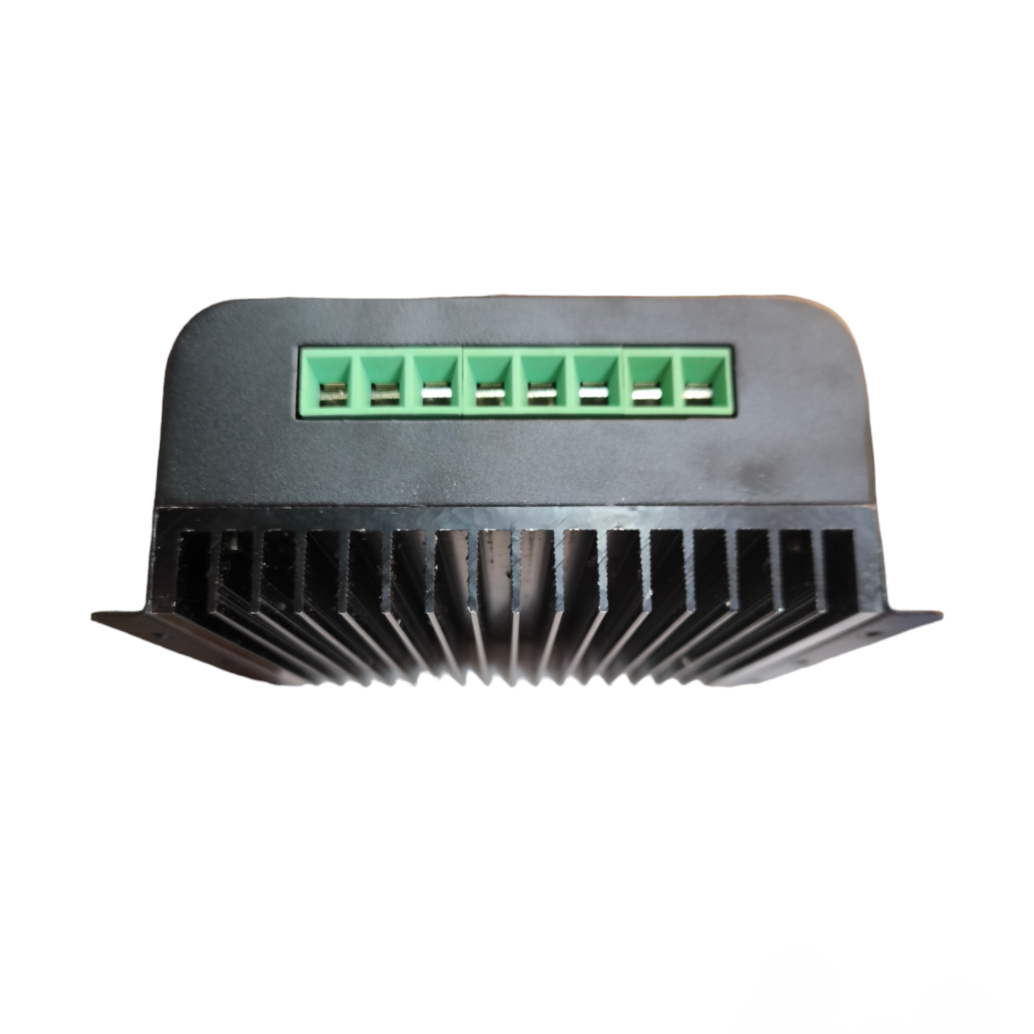 ZwitseRise DC Solar Charge Controller with multiple connection ports for efficient solar energy management