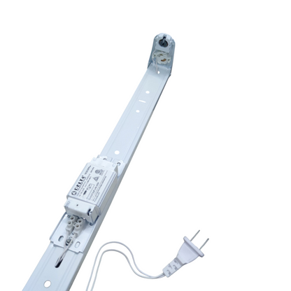 Delta magnetic ballast light fixture with white metal frame and power cord plug