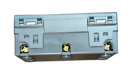 Omni Duplex Universal Outlet with Ground Designer Series Graphite 16A 250V DWU-402