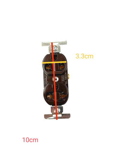 Eagle Duplex Universal Outlet with Ground 15A 250V CAT 828B