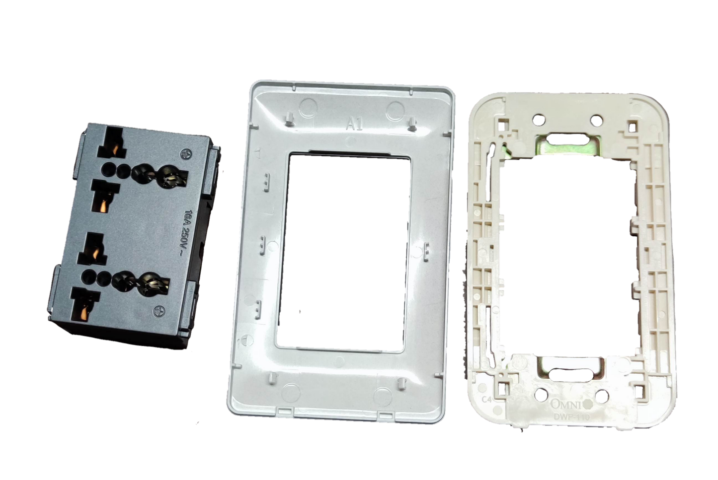 Omni Duplex Universal Outlet with Ground and Plate Designer Series Graphite 16A 250V DWU-402/DWP-113G