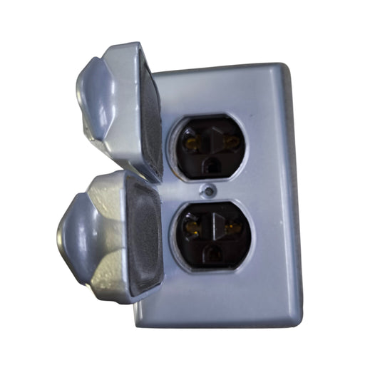 Eagle 15A 250V outdoor electrical socket double weatherproof outlet with hinged protective covers