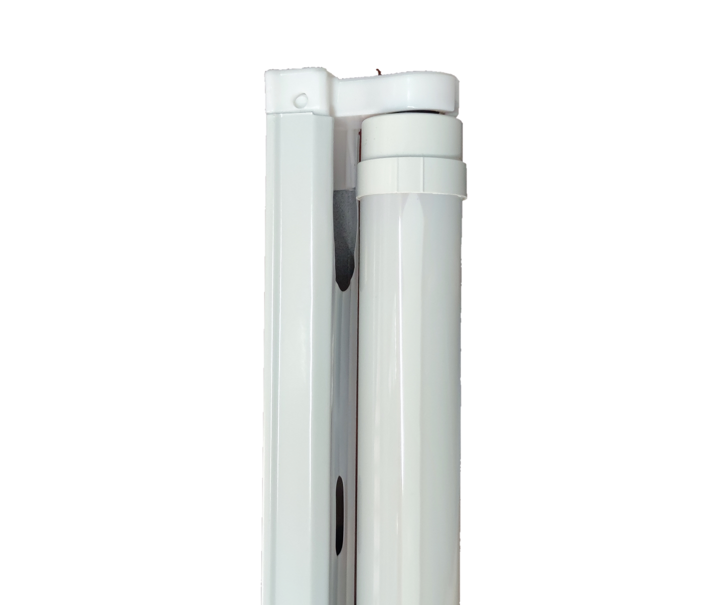 Ecolum 9W T8 LED tube light with fixture in white for energy-efficient lighting solutions