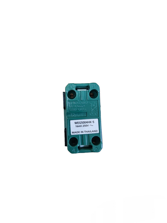 Panasonic 4 Way Switch 15A 220V WEG5004HK-5