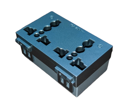 Omni Duplex Universal Outlet with Ground Designer Series Graphite 16A 250V DWU-402