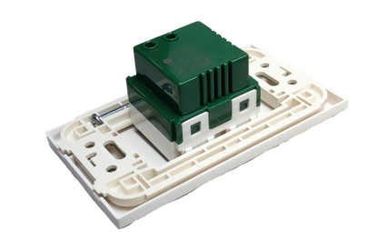 Omni 2 Gang USB Outlet 5V 2.1A with Plate Cover WUSB-002+WWP-111