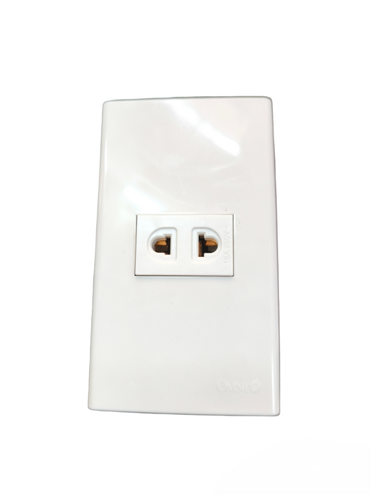 Omni 1 Gang Universal Outlet 15A 250V with Plate Cover WWP-110+WWU-200