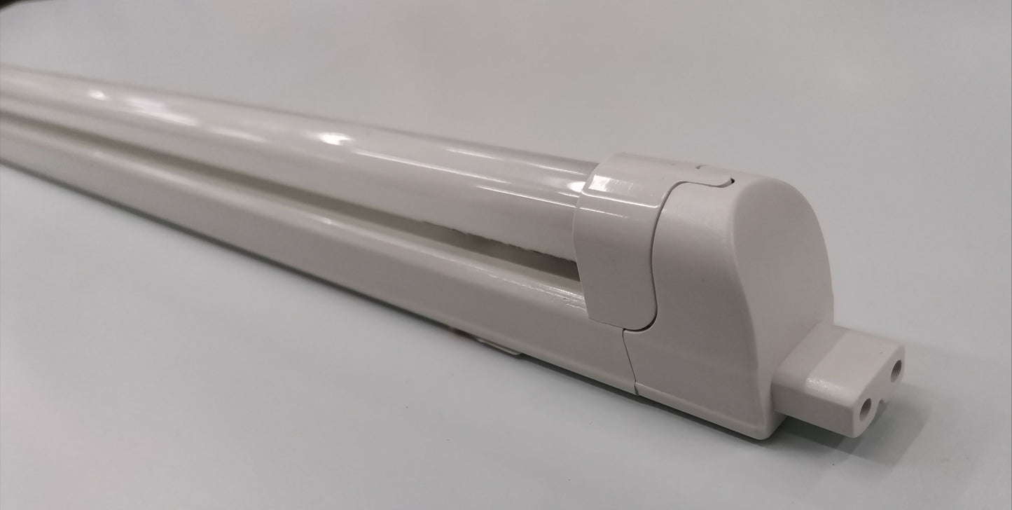 Philips 14W T5 fluorescent tube daylight designed for energy-efficient lighting solutions