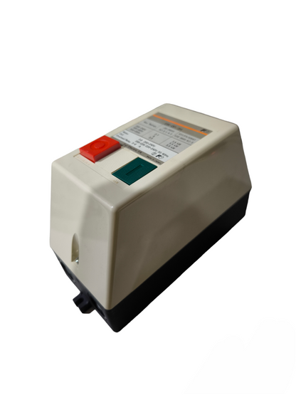 Fuji Magnetic Starter 3 Phase 220V with red and green control buttons for power switching