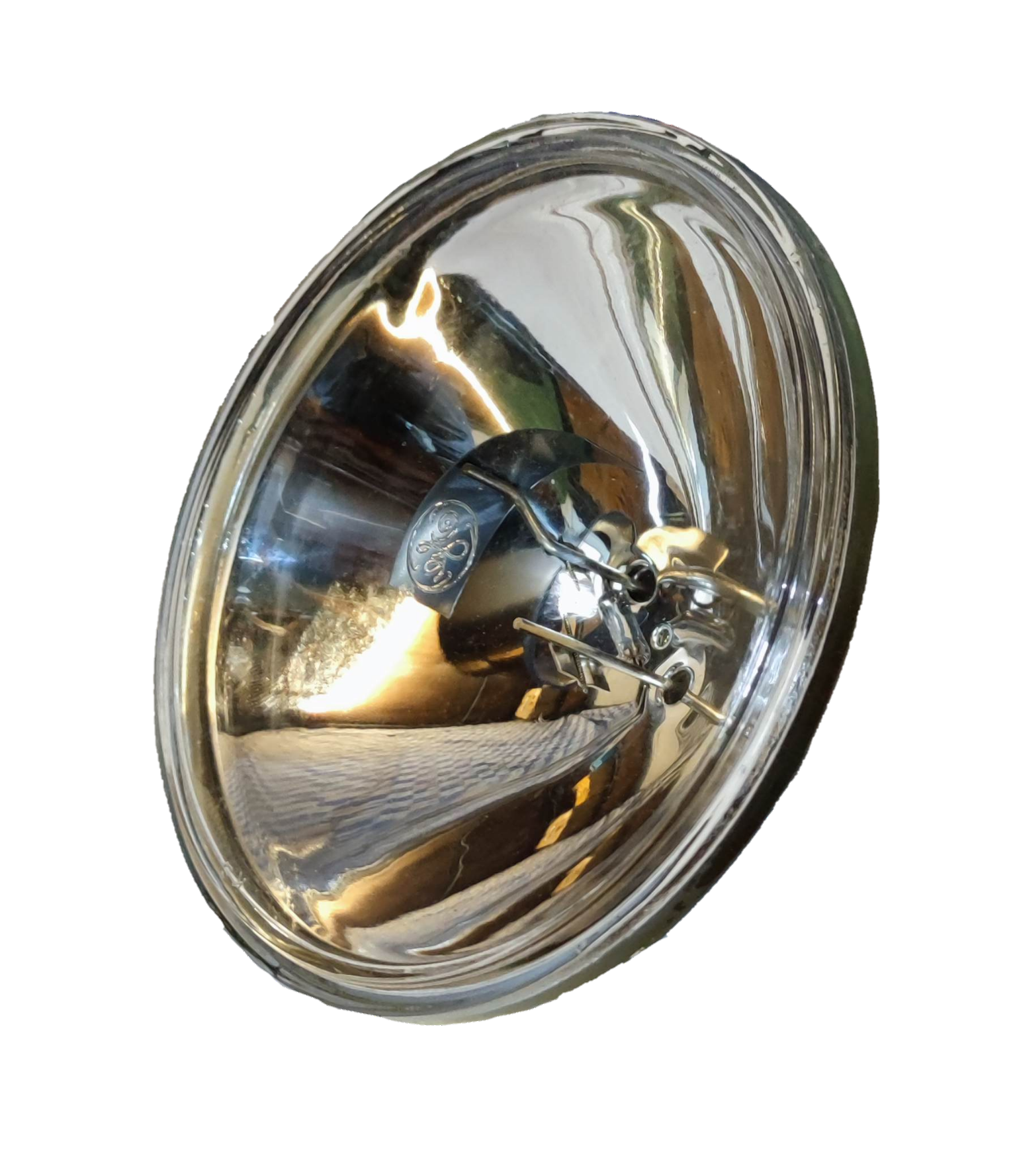 GE sealed beam spotlight 28V 250W with a reflective chrome finish for bright illumination