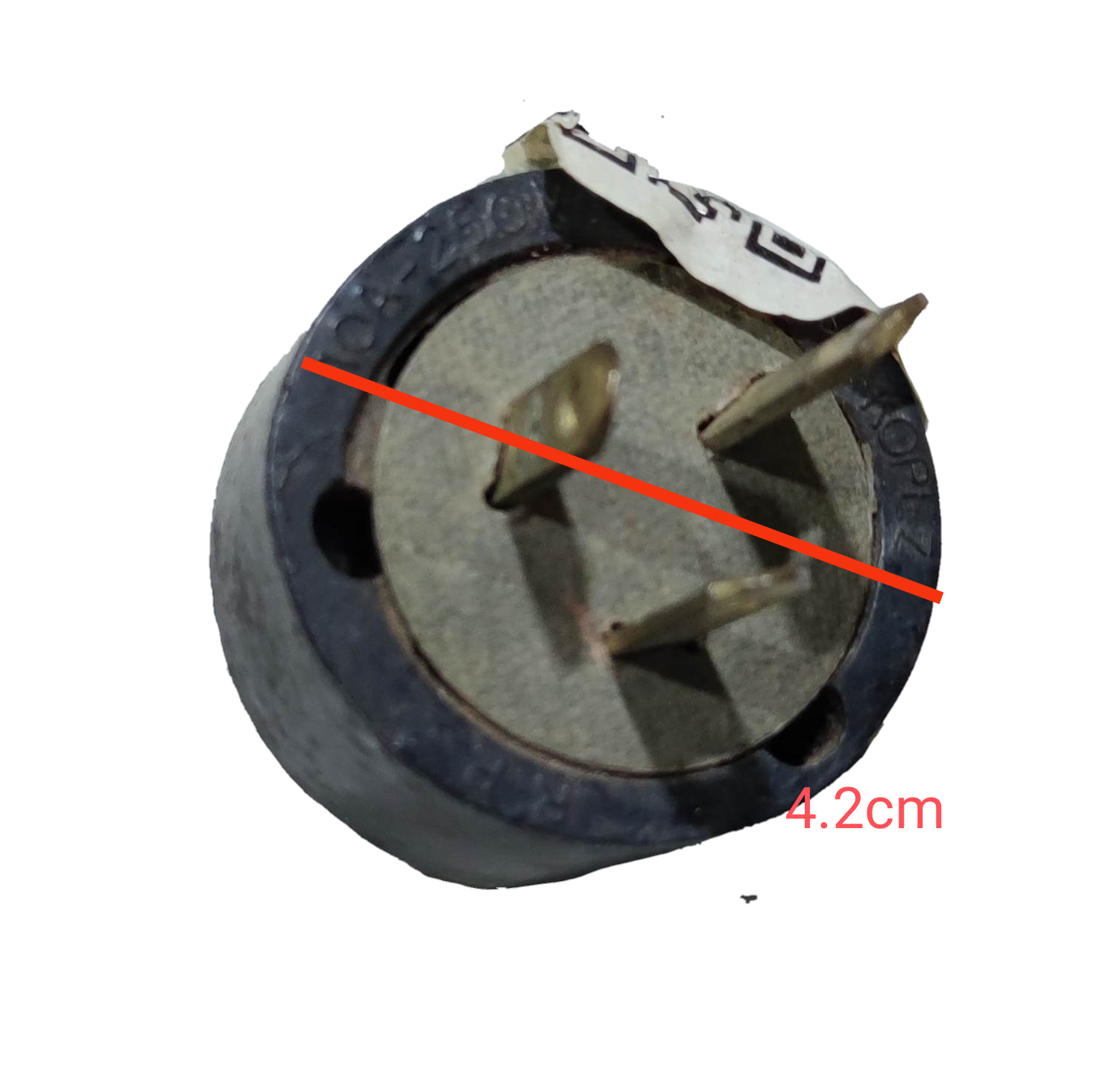 Kopez 10A 220V range plug with three metal prongs and round black base measuring 4.2 cm