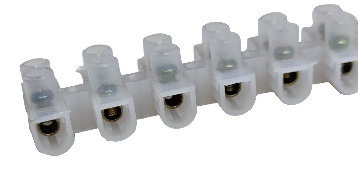 Grippes 15A 250V PVC terminal block with multiple connection points for electrical circuitry