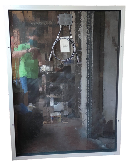 ZwitseRise 200W Solar Panel 1320 x 992 x 40 mm with connected cables and frame