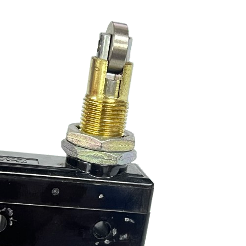 Tend Limit Switch 15A 250VAC TM1309 brass threaded roller plunger mounted on black switch housing