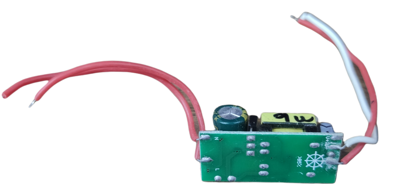 Grippes LED Driver for LED Chips 220V with wiring for easy installation in electrical applications