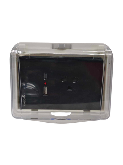 Grazen universal outlet with USB-C and USB-A in black with protective clear cover