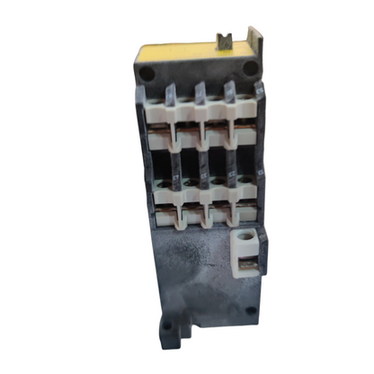 Klockner Moeller industrial 10A contactor switch with multiple connection terminals