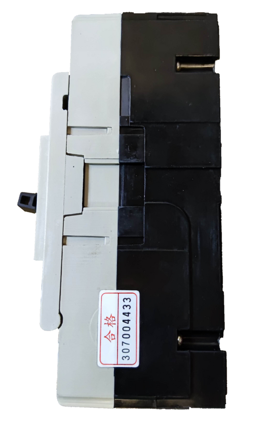 Koten single phase 2 pole 25KAIC 250V electrical circuit breaker in black and white