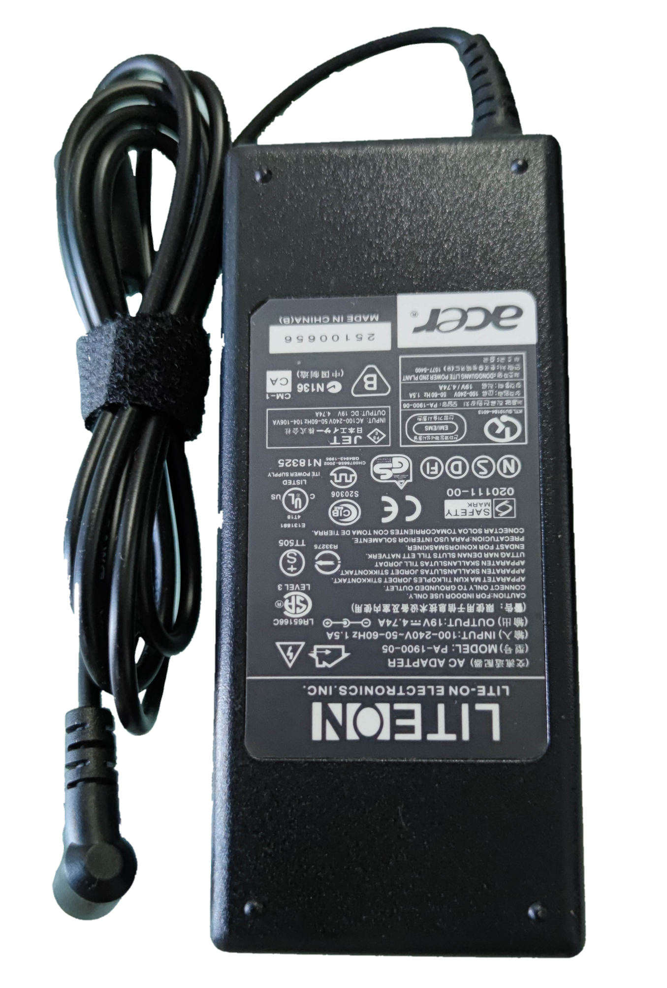 ACER laptop adaptor 19V DC for Acer black rectangular power brick with right angle barrel plug and cable