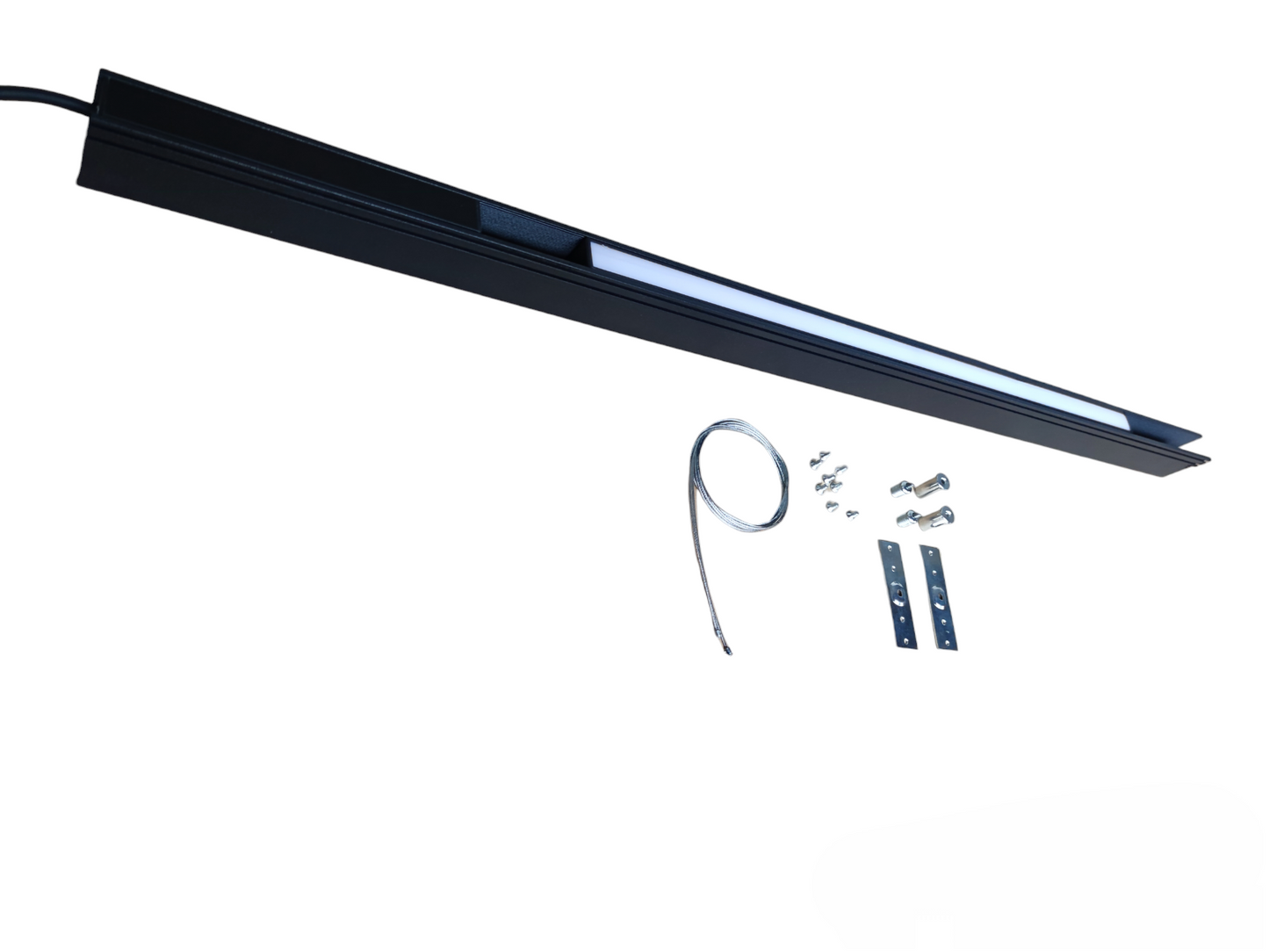 ILLUMIQ TERRA magnetic track light 24W warm white with sleek design and installation accessories