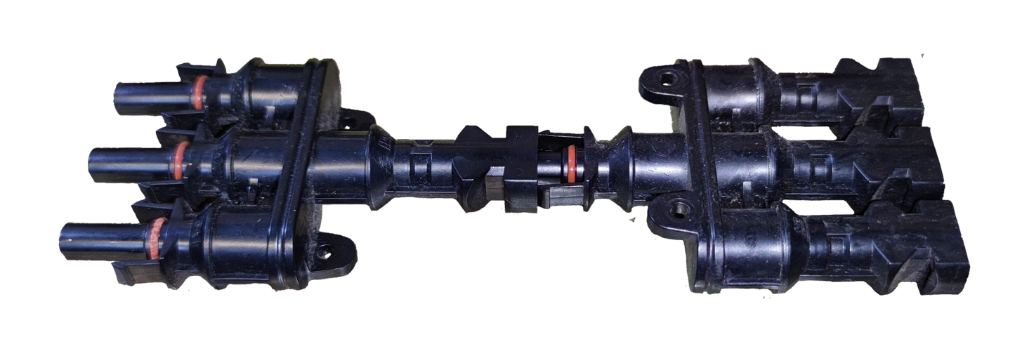 ZwitseRise MC4 connector 3x3 waterproof for secure and reliable electrical connections in outdoor applications