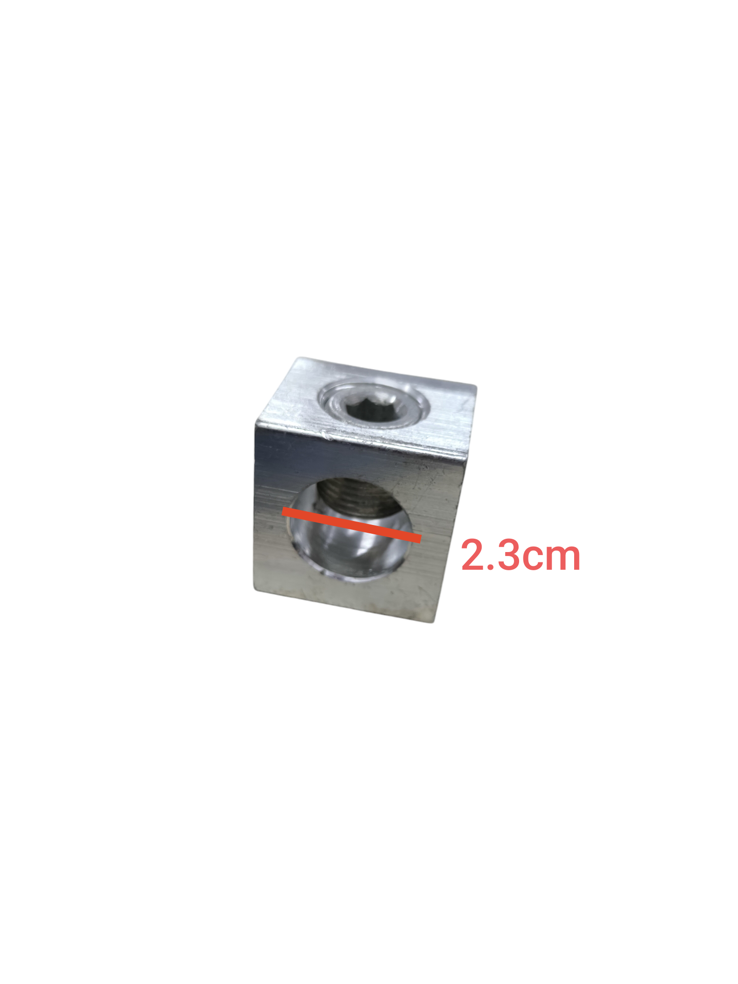 McGILL Mechanical Lugs 500MCM made of aluminum featuring a 2.3cm threaded hole for secure electrical connections
