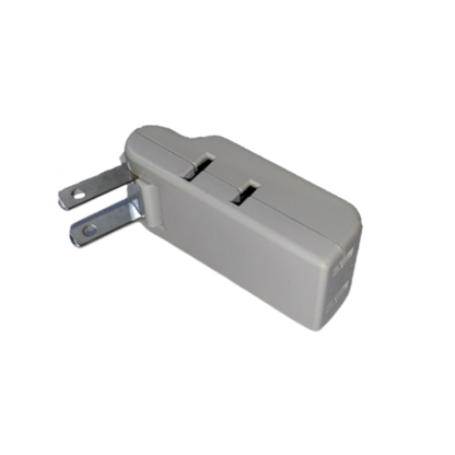 Omni 10A 250V electrical adaptor for connecting devices with dual sockets.