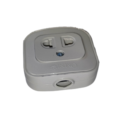 Omni 10A 250V single surface outlet in white with two sockets and a flush design