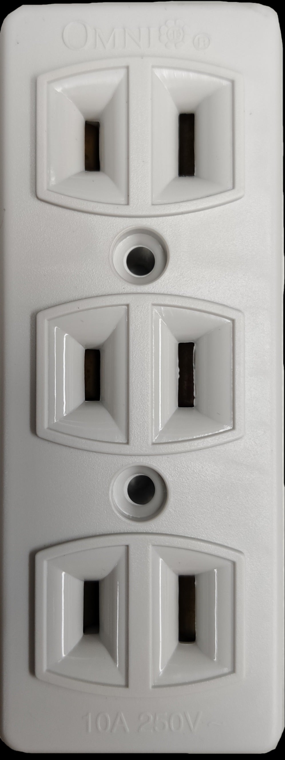 Omni 3 gang extension outlet with three sets of double sockets in white for power connection
