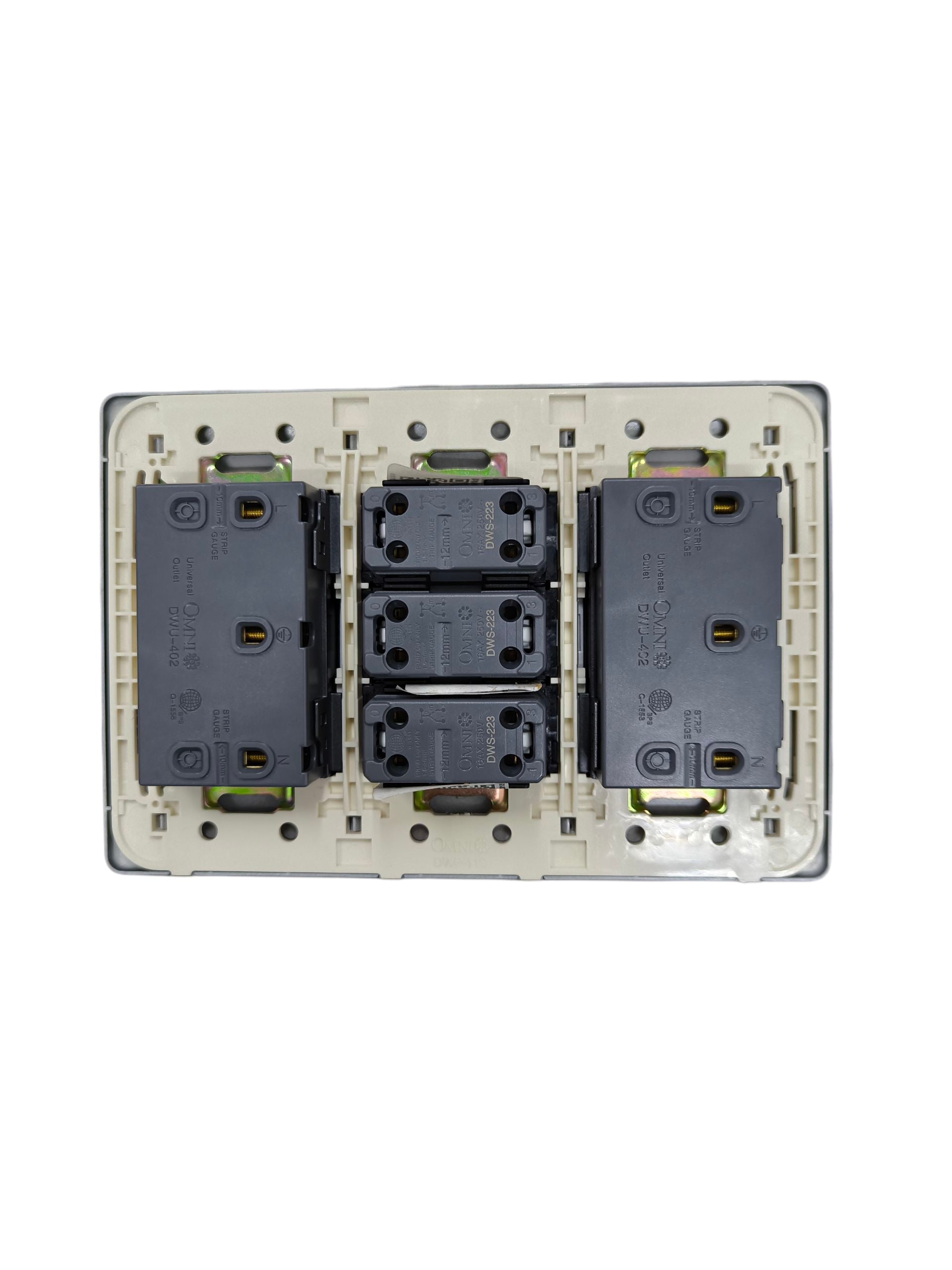 Omni 3 gang switch with 4 gang universal outlet for convenient power access in homes and offices