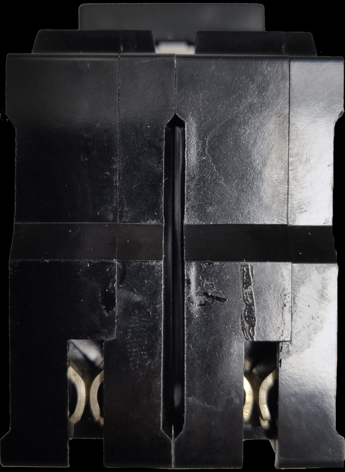 Omni 30A Circuit Breaker Plug-in Type black electrical component for circuit protection