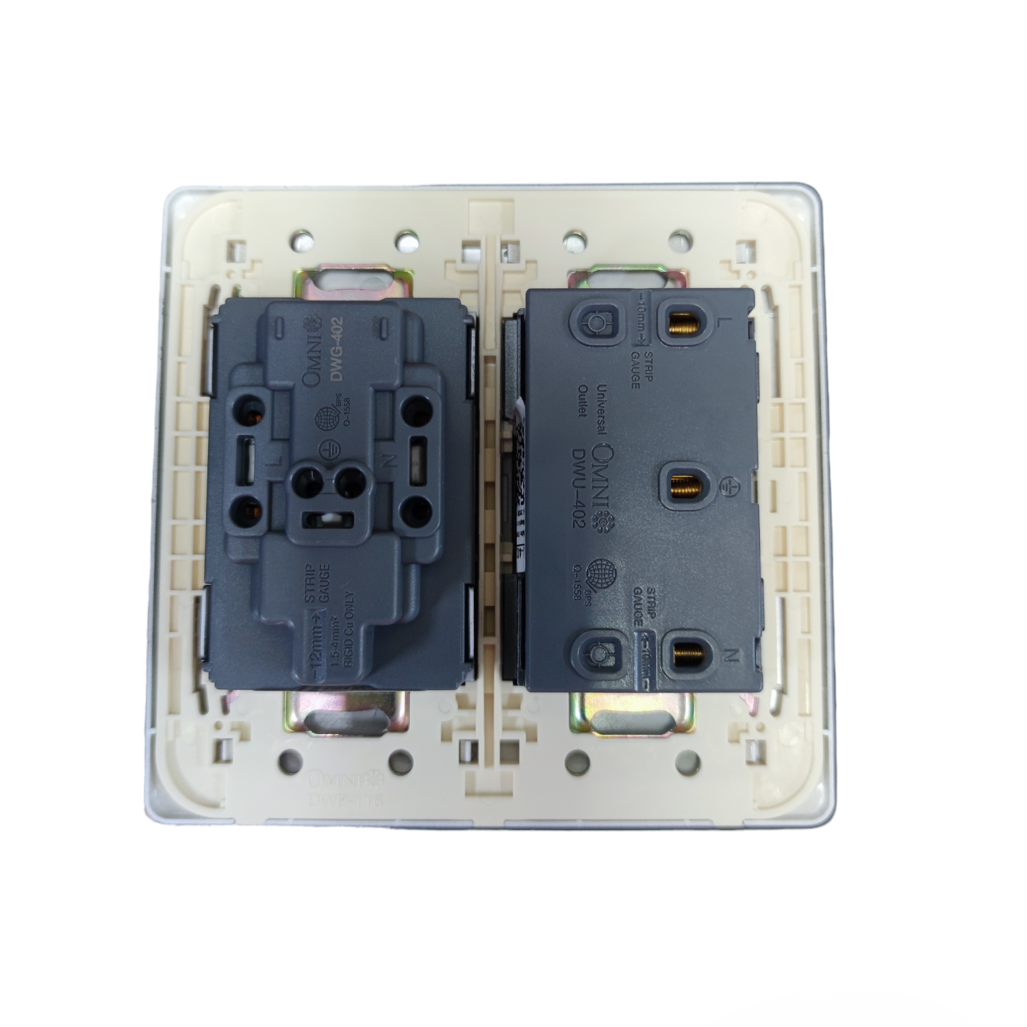 Omni 4 Gang Duplex Universal Outlet showing back side wiring terminals and mounting frame
