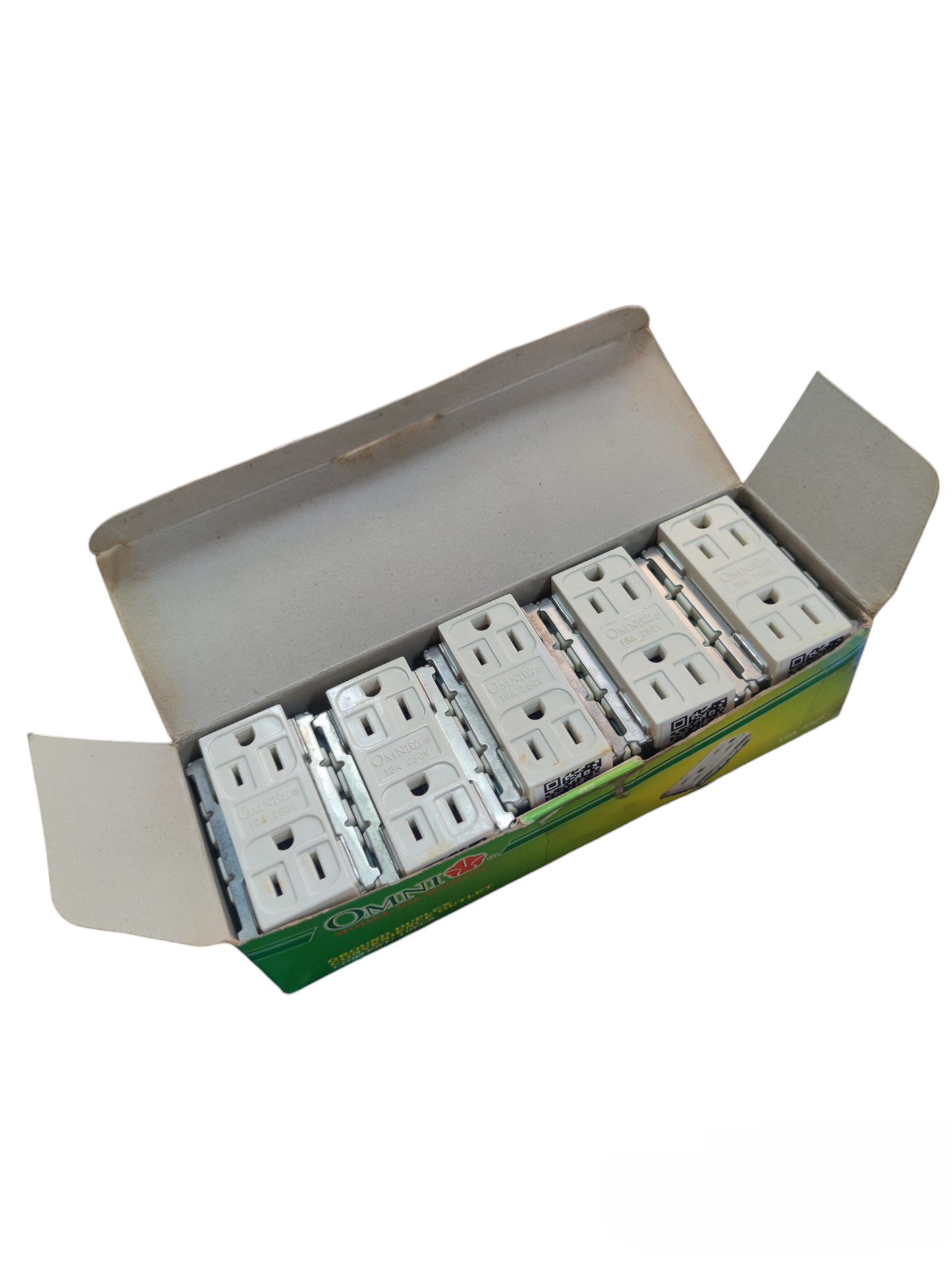 Omni Duplex Flat Pin Outlet with Ground 16A packaged in a green box containing multiple outlets