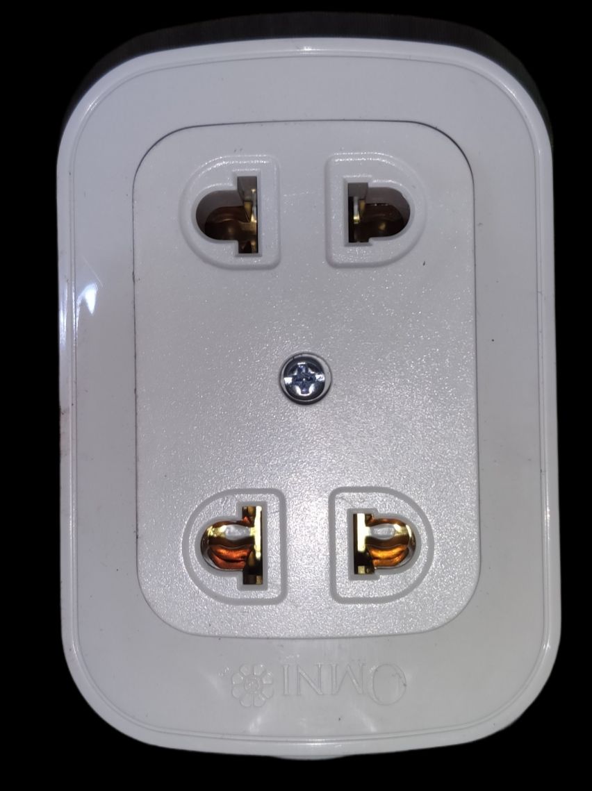 White Omni extension outlet 2 gang power plug with dual sockets for electrical devices