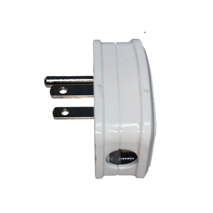 Omni flat pin plug WHG-008 20A 250V in white for reliable electrical connections