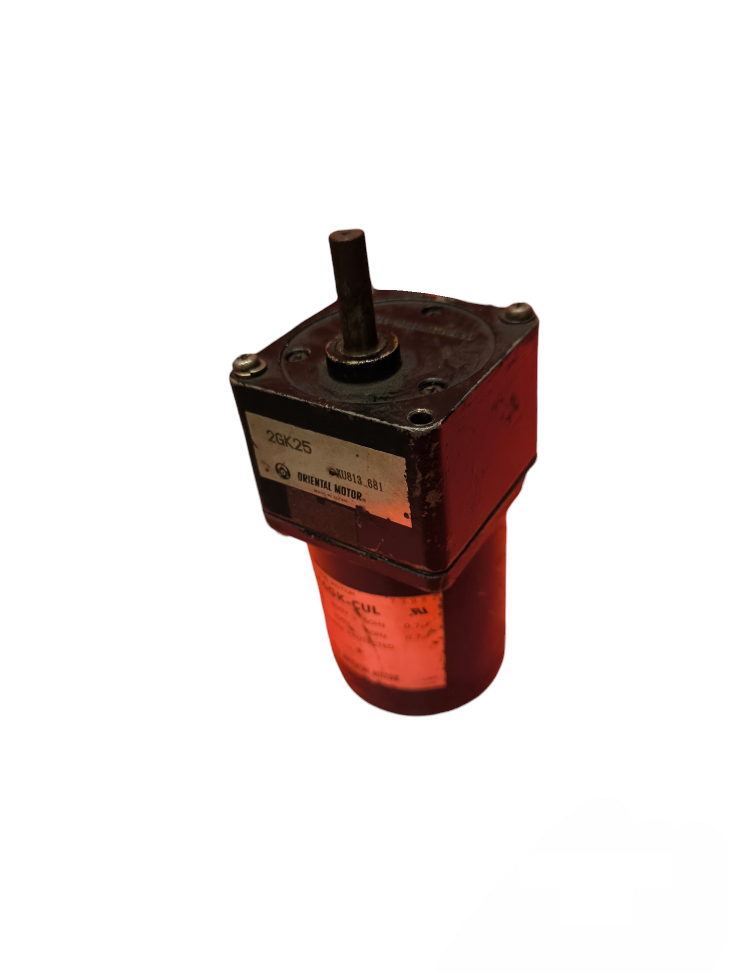 Oriental Motor induction Motor Induction Motor 5.5W 200V with shaft and label visible