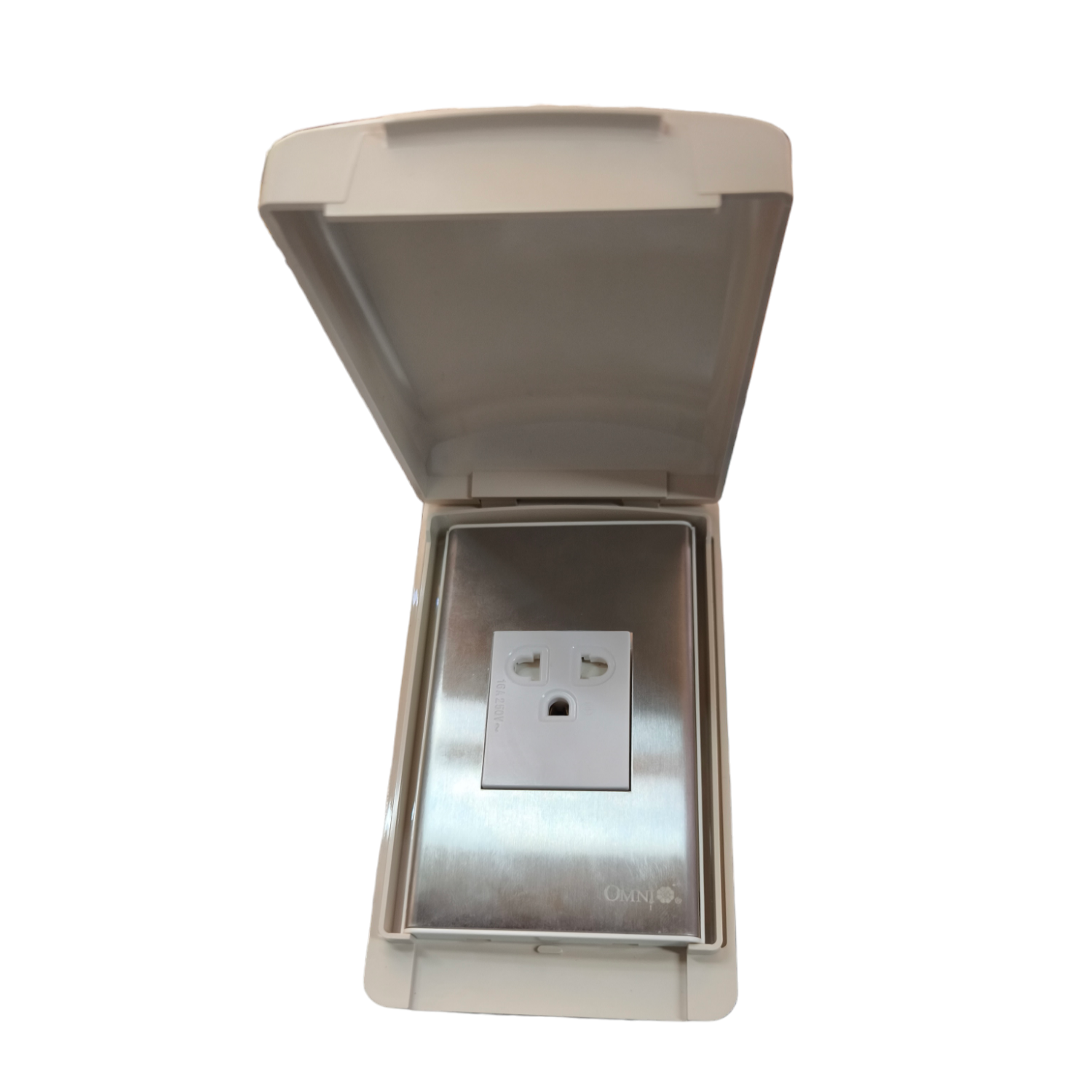 Omni outlet with ground 16A 250V with stainless plate enclosed in a protective cover