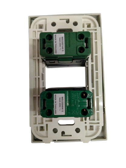 Panasonic combination 4 way 1 way switch 16A 250V in white and green components