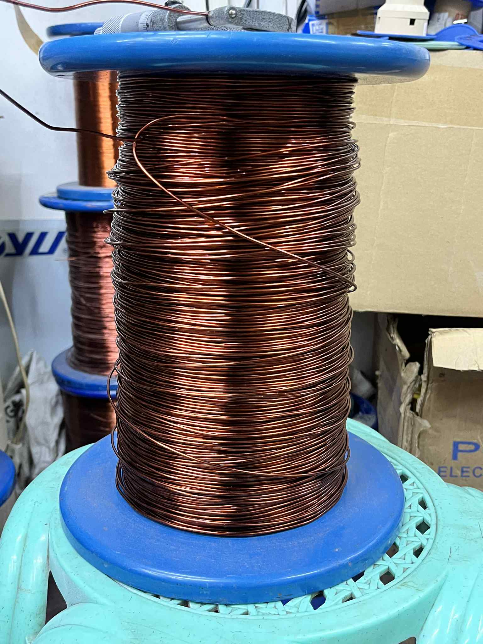 Philflex magnet wire AWG 14 600G on a spool, ideal for electrical projects and winding applications